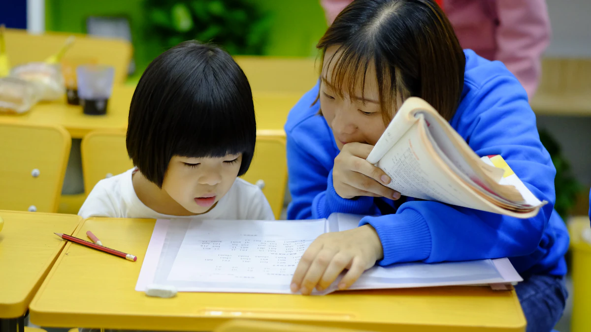 先生と英語の学習計画を確認する生徒